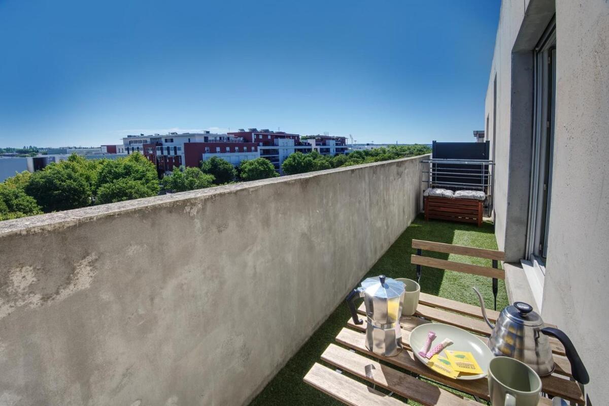 La Palm Room ~ Climatisation ~ Balcon ~ Parking Nîmes Eksteriør bilde